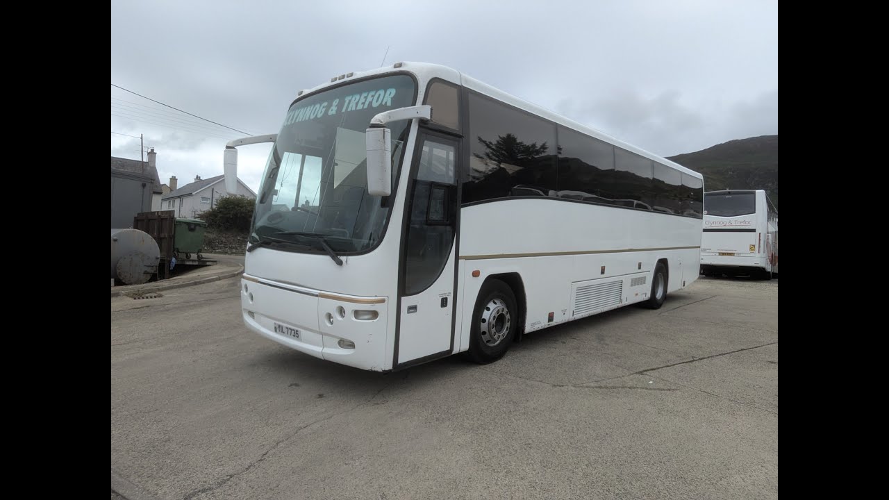 YIL 7735 - 2003 (03) Volvo B12M Plaxton Panther