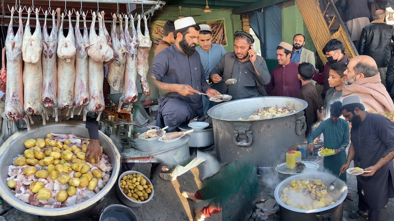 200 KG Dumpukht cooking | Dompukht recipe in Marko Bazaar | Shinwari Afsar khan roosh in Afghanistan