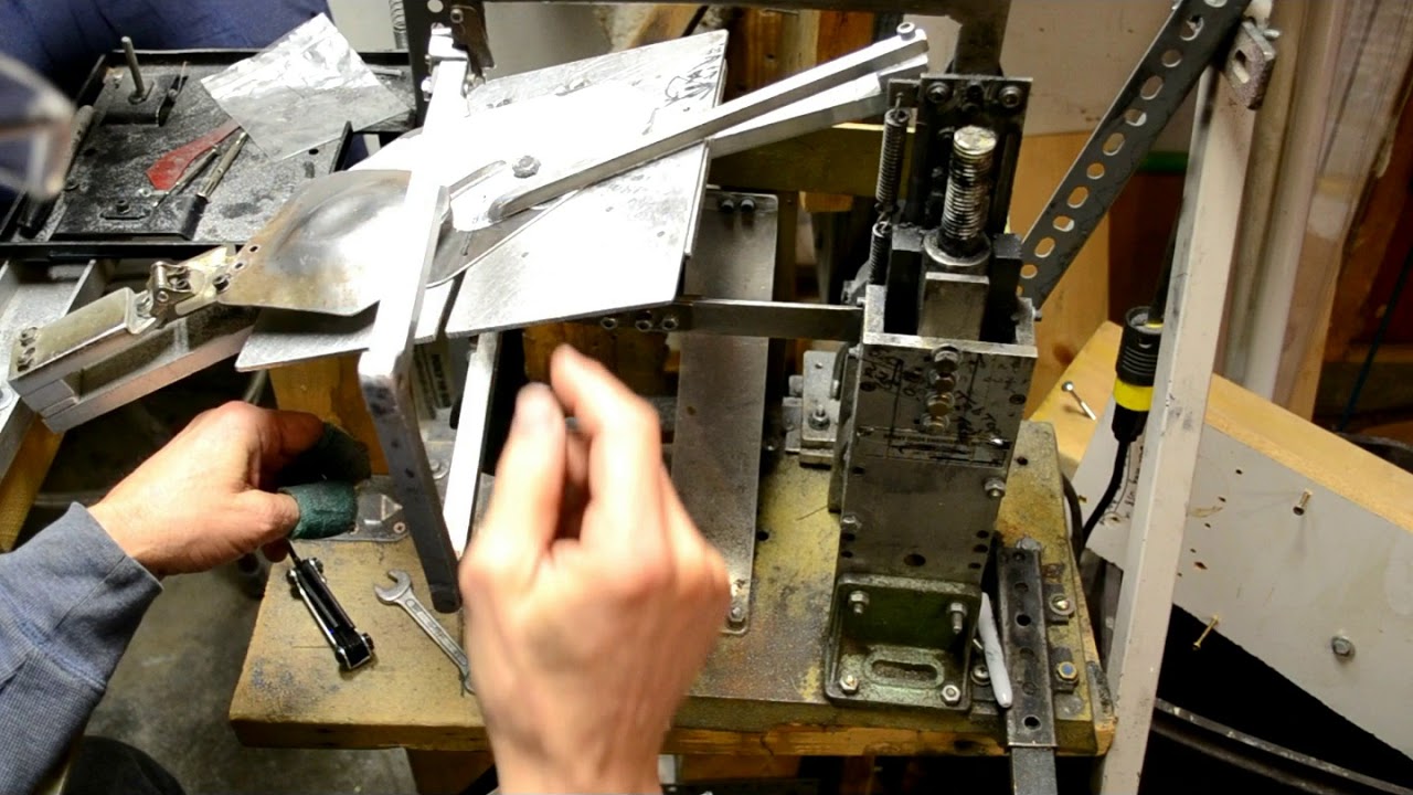 Manual and Motorized  Saws For Pancake Dies