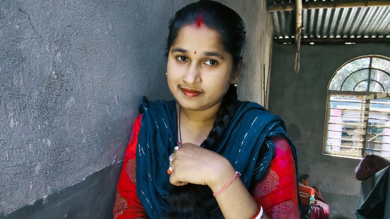বন্ধু মানে অনেক কষ্টের মাঝে একটুখানি হাসি🥰