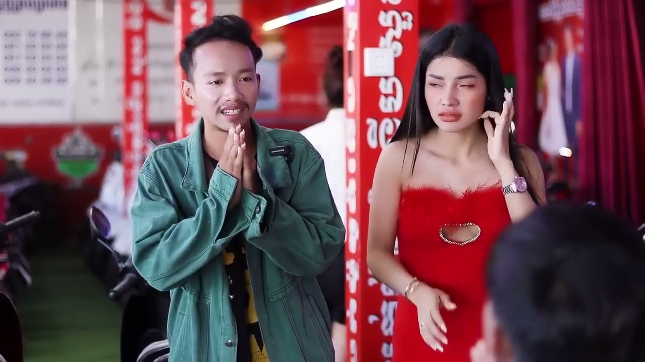 រឿងដំបូងនៅហាង​ (នាយ វាំង ដេត)