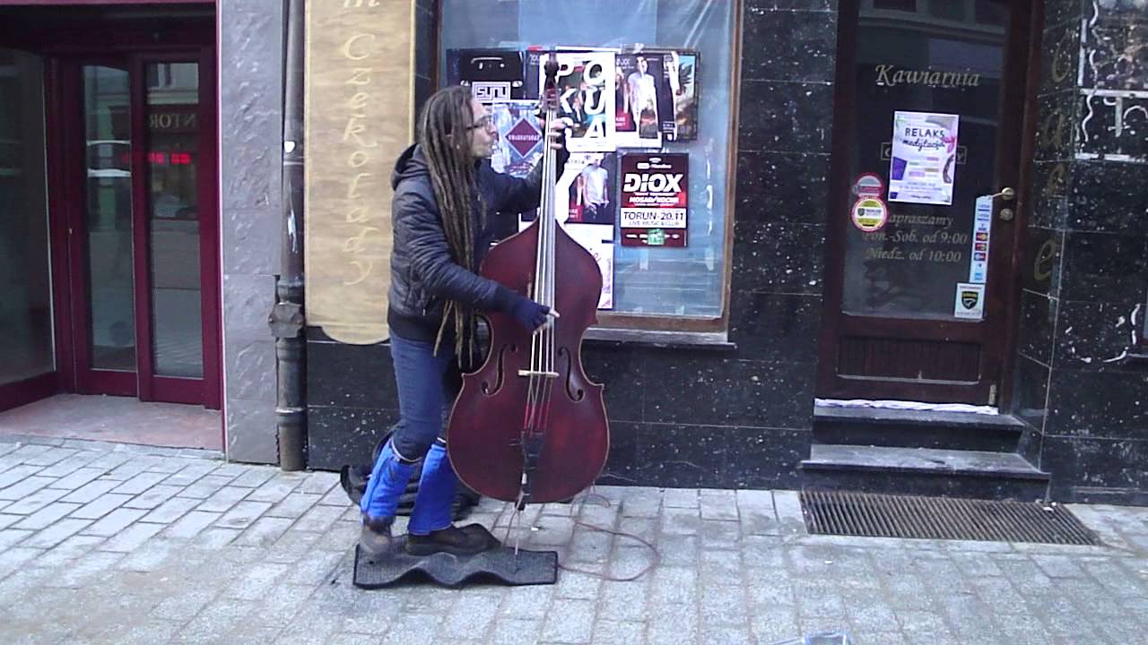 Seven Nation Army White Stripes (cover) - double bass+ whistle Tomasz Krzemiński