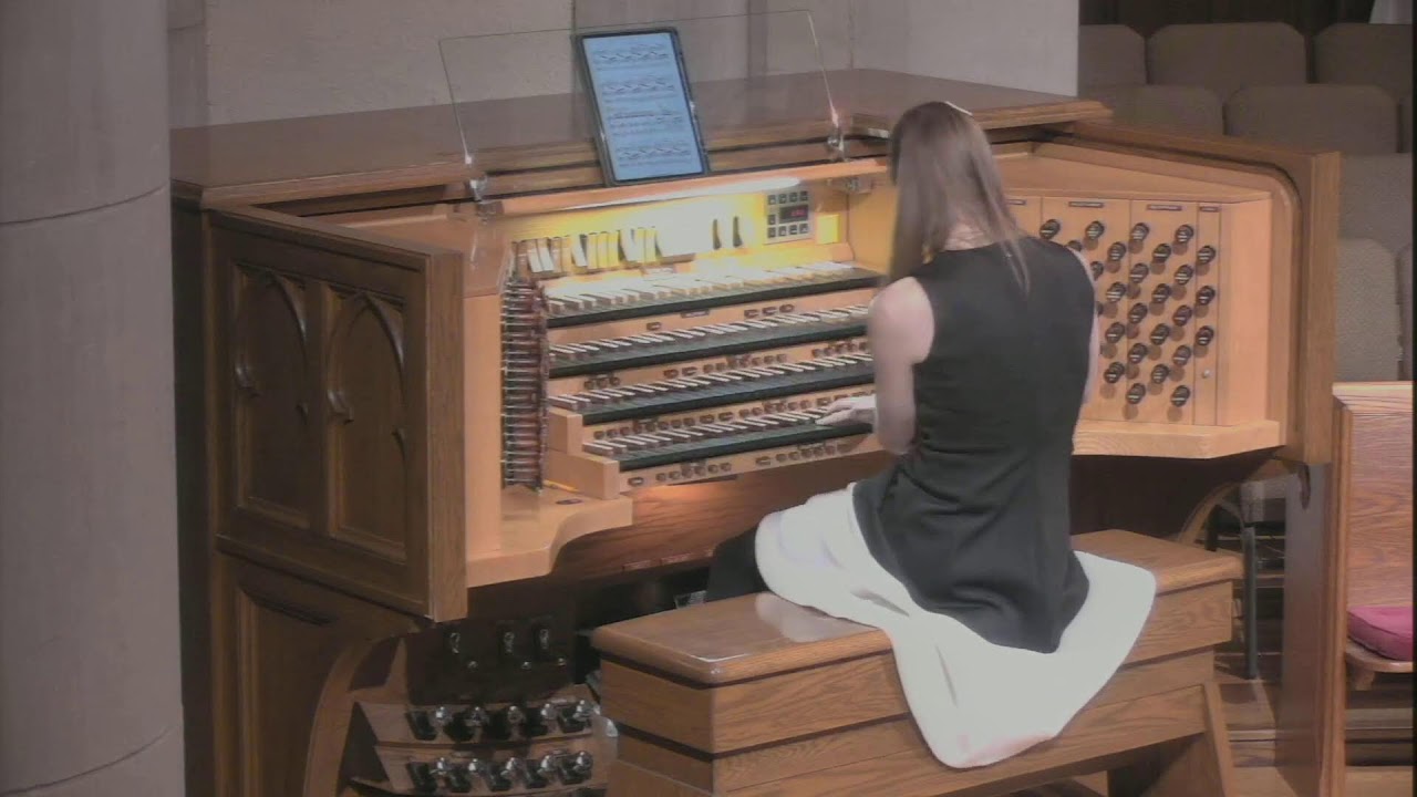 Organ Concert Series: Caroline Robinson