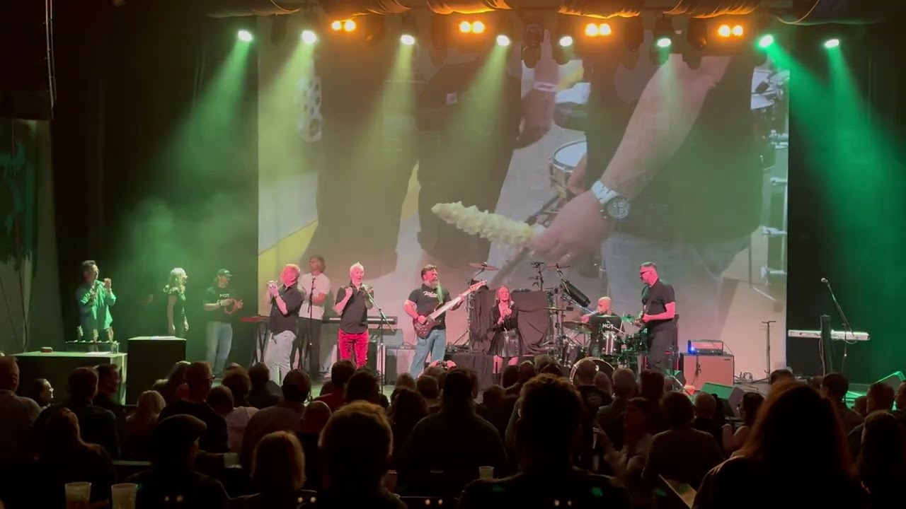 Message in a bottle anniversary show