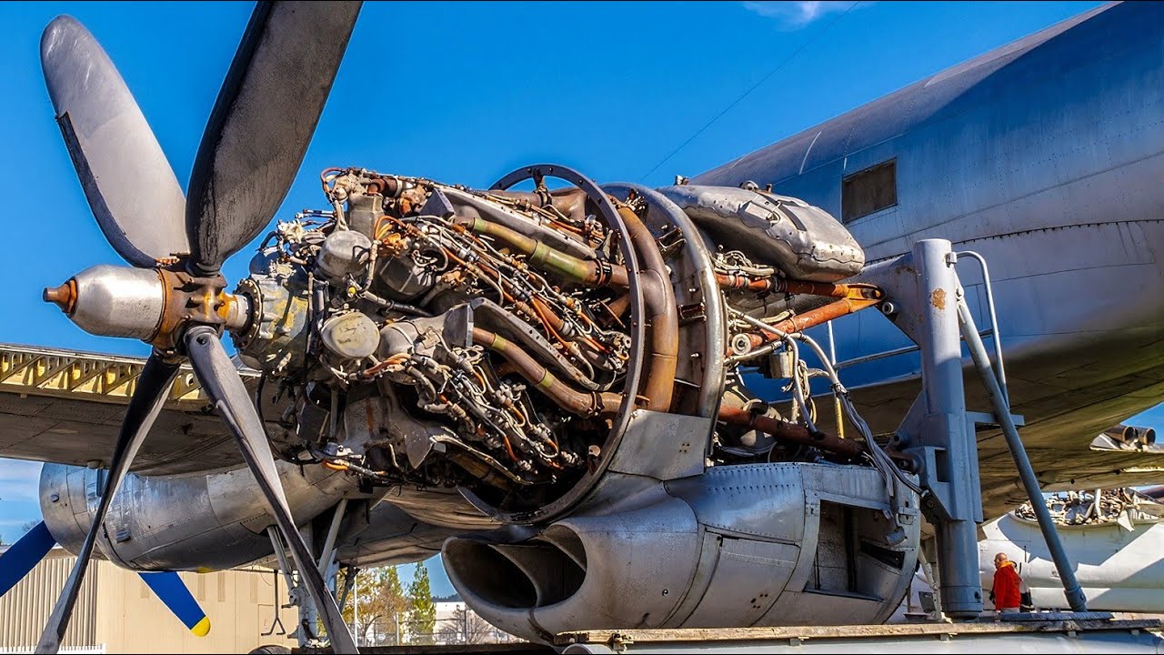 COLD START of RARE AIRPLANE ENGINES That Will Give You Goosebumps! 5
