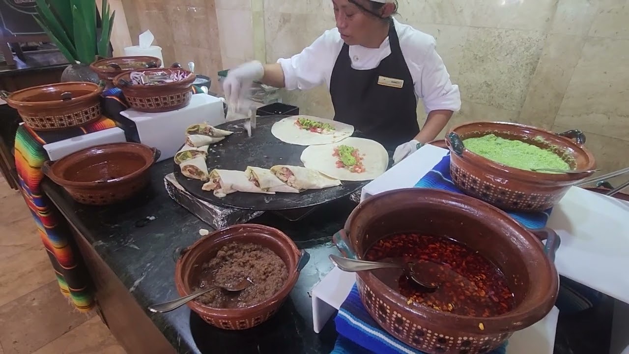 The Lunchtime Buffet at Dream Sands. Cancun Mexico 2025