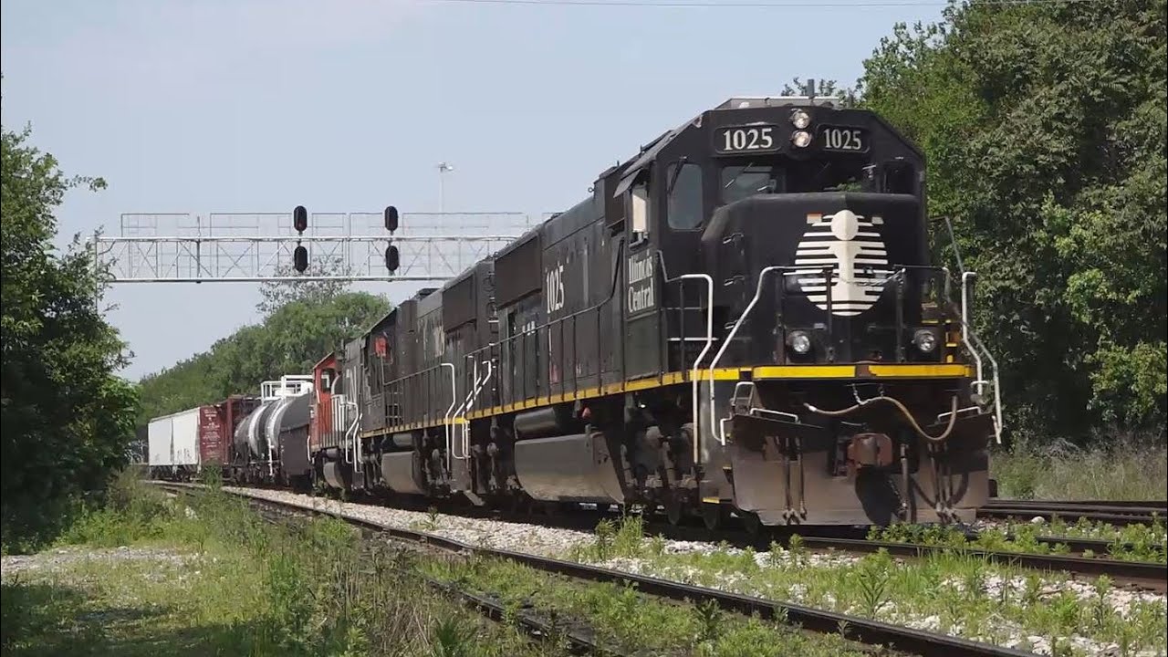 Railfanning Corwith Junction, Chicago, IL. 6-11-25
