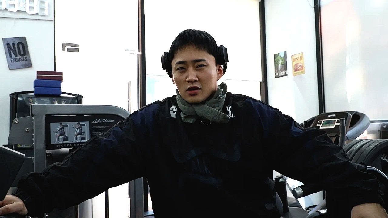 재훈이형 빨리 와서 나 좀 힘들게 해봐