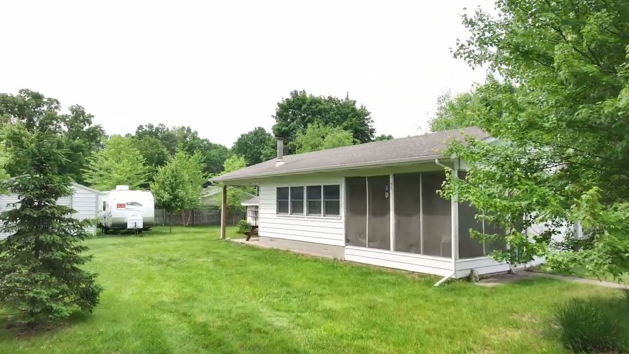 ✨ &ldquo;Take a Look Inside 8182 Hardy Drive in Newaygo, MI! Your Next Home Sweet Home Awaits!&rdquo; 🏡✨