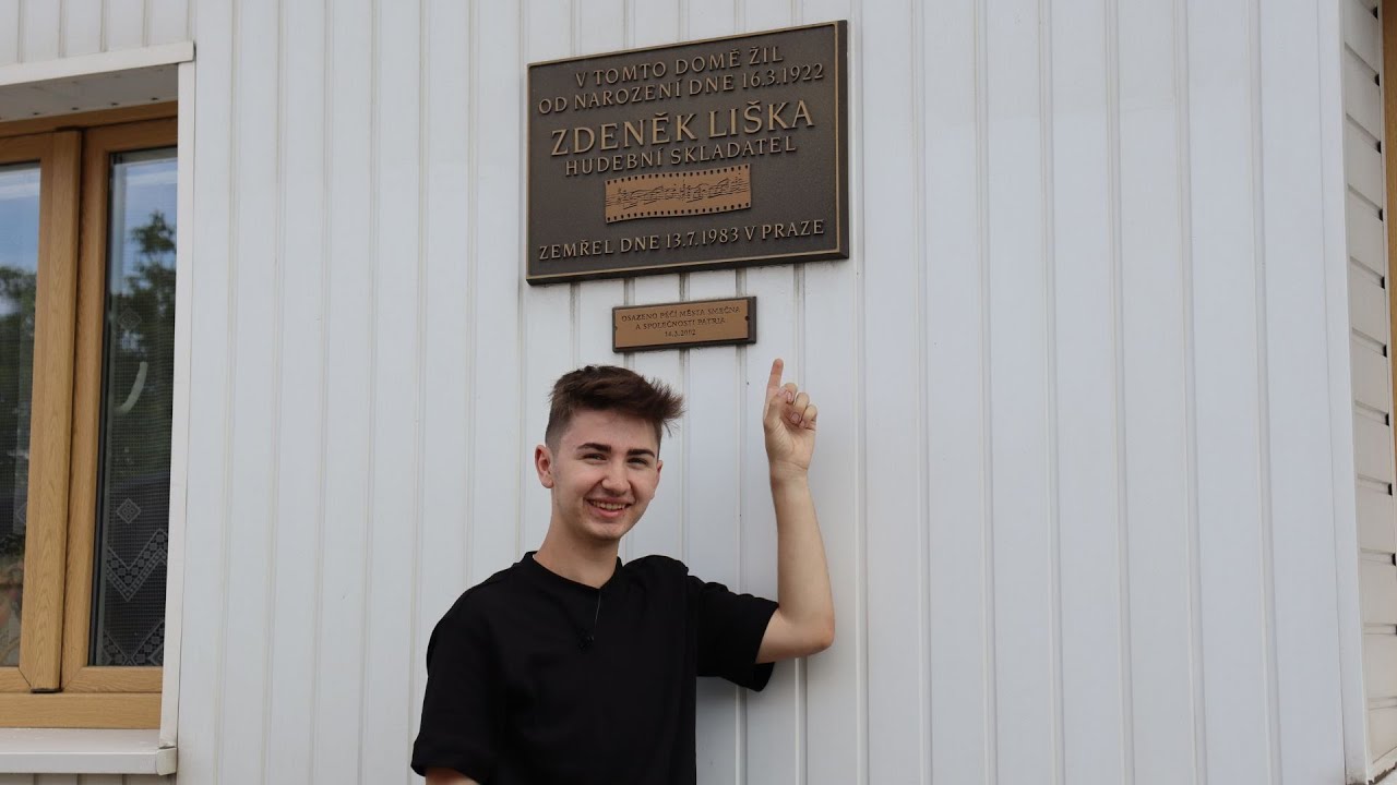Muzika I Toulky smečenskou historií