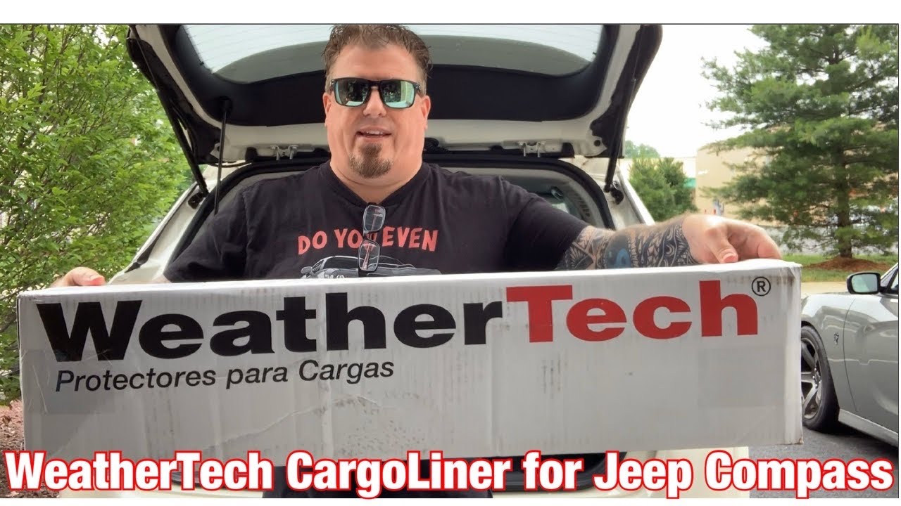 Коврик в багажник WeatherTech для Jeep Compass 2017-2025 годов выпуска: распаковка и установка.