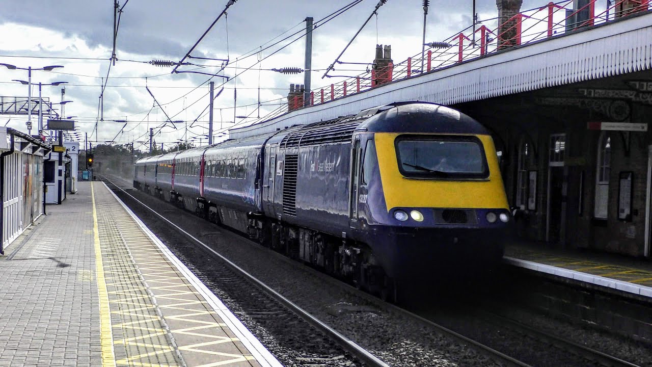 Trains at Newark Northgate | 10/10/2019