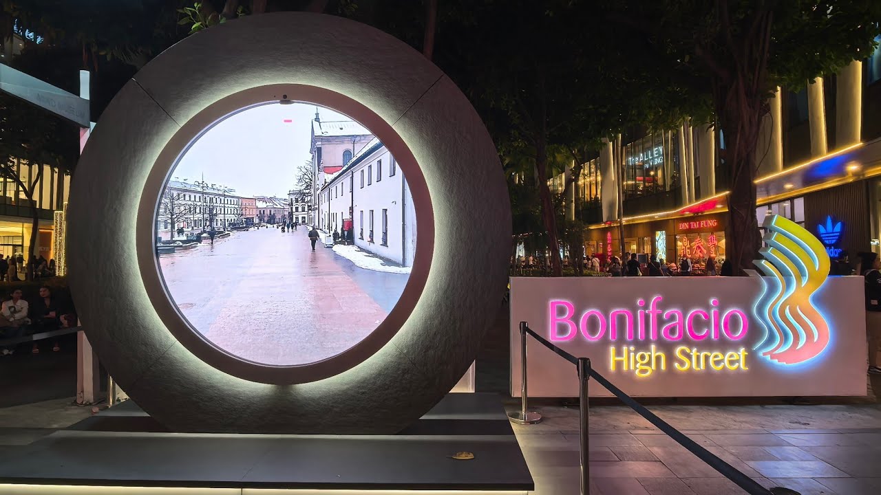 Bonifacio High Street Night Walk Tour to BGC Portal [4K VIDEO] 