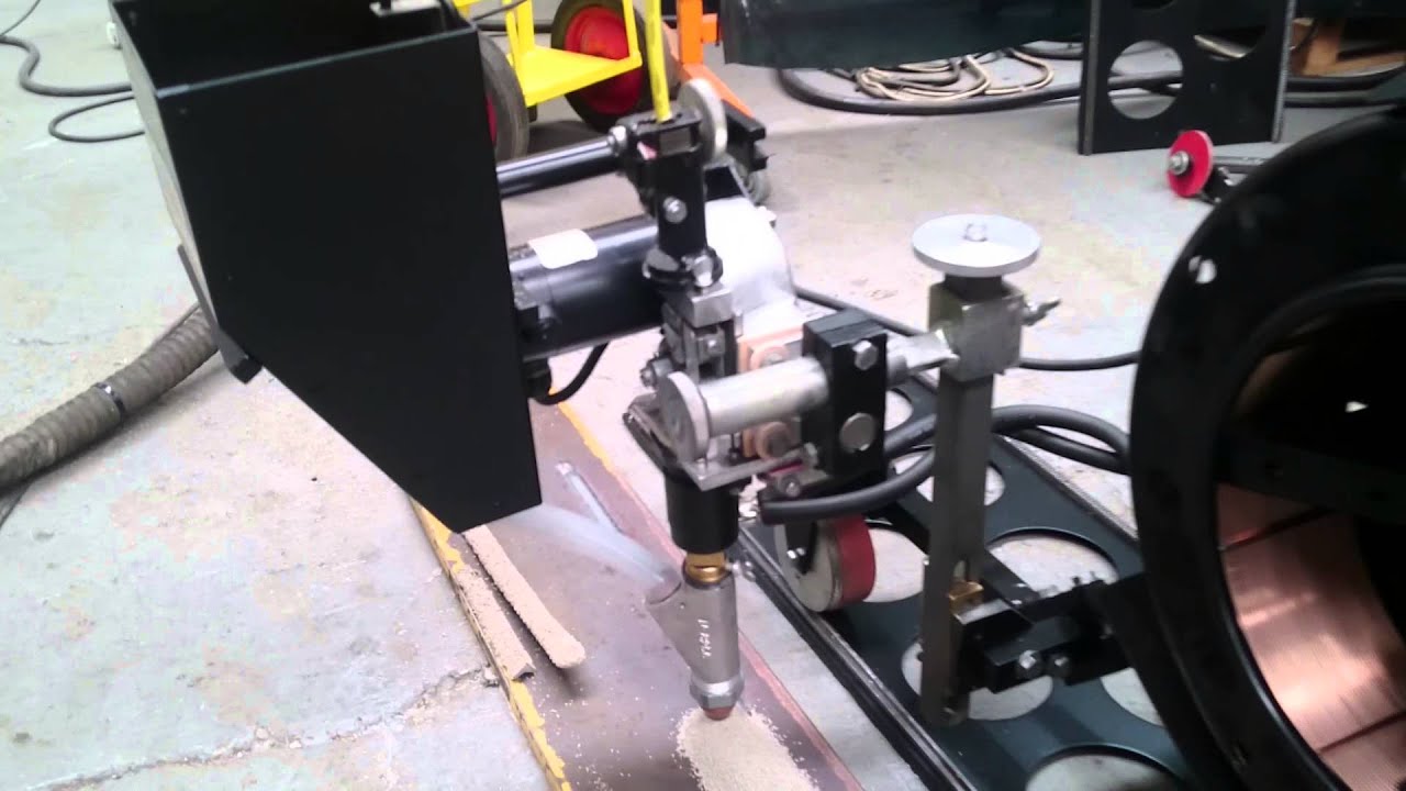 Lincoln DC 1000 welder with LT7 subarc tractor Weld test only for Vietnam