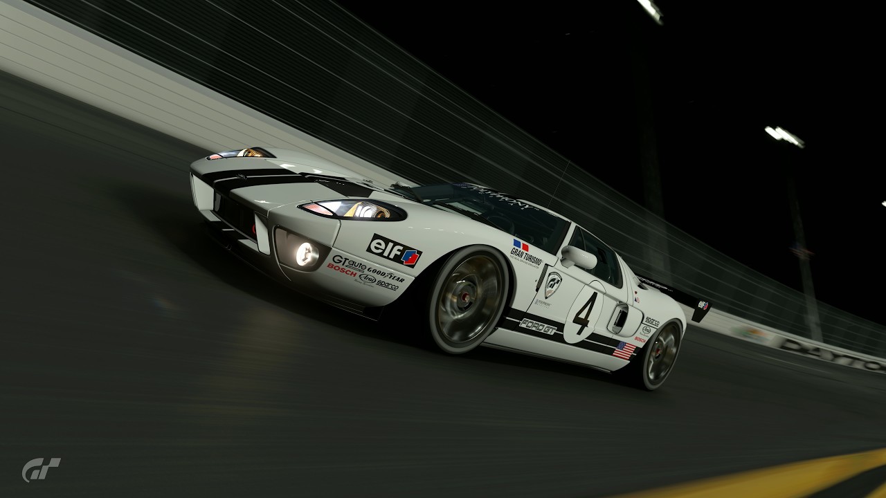 Replay: Ford GT LM on Daytona Int. Speedway