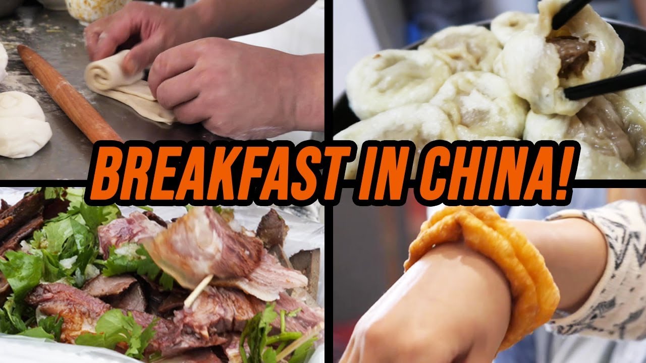 VERY TRADITIONAL CHINESE BREAKFAST FOOD TOUR in China - Beijing Hutong!