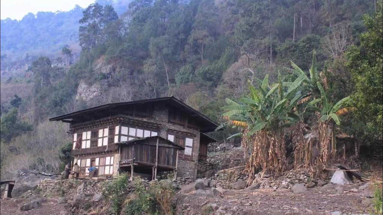 I went to my village in Mongar|Meeting Parents|Annual Ritual| Rural life in Bhutan|Bhutanese Vlogger