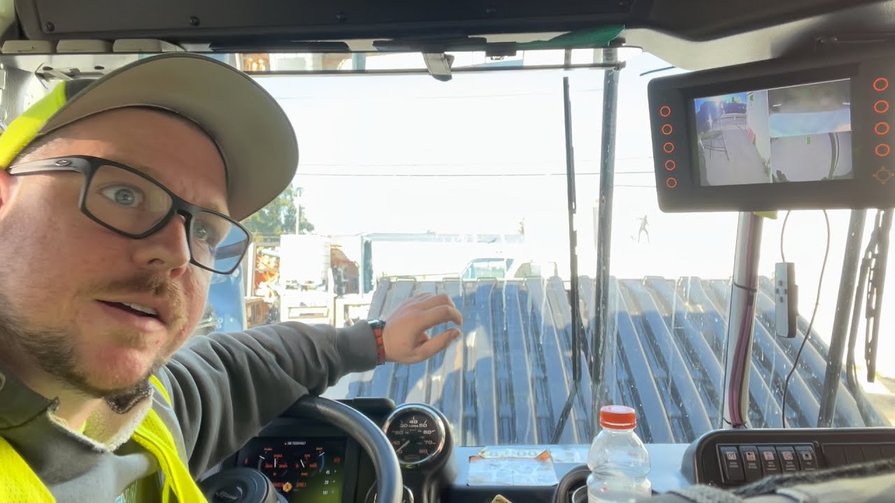 HAPPY FRIDAY | Front Load Garbage Truck Vlog