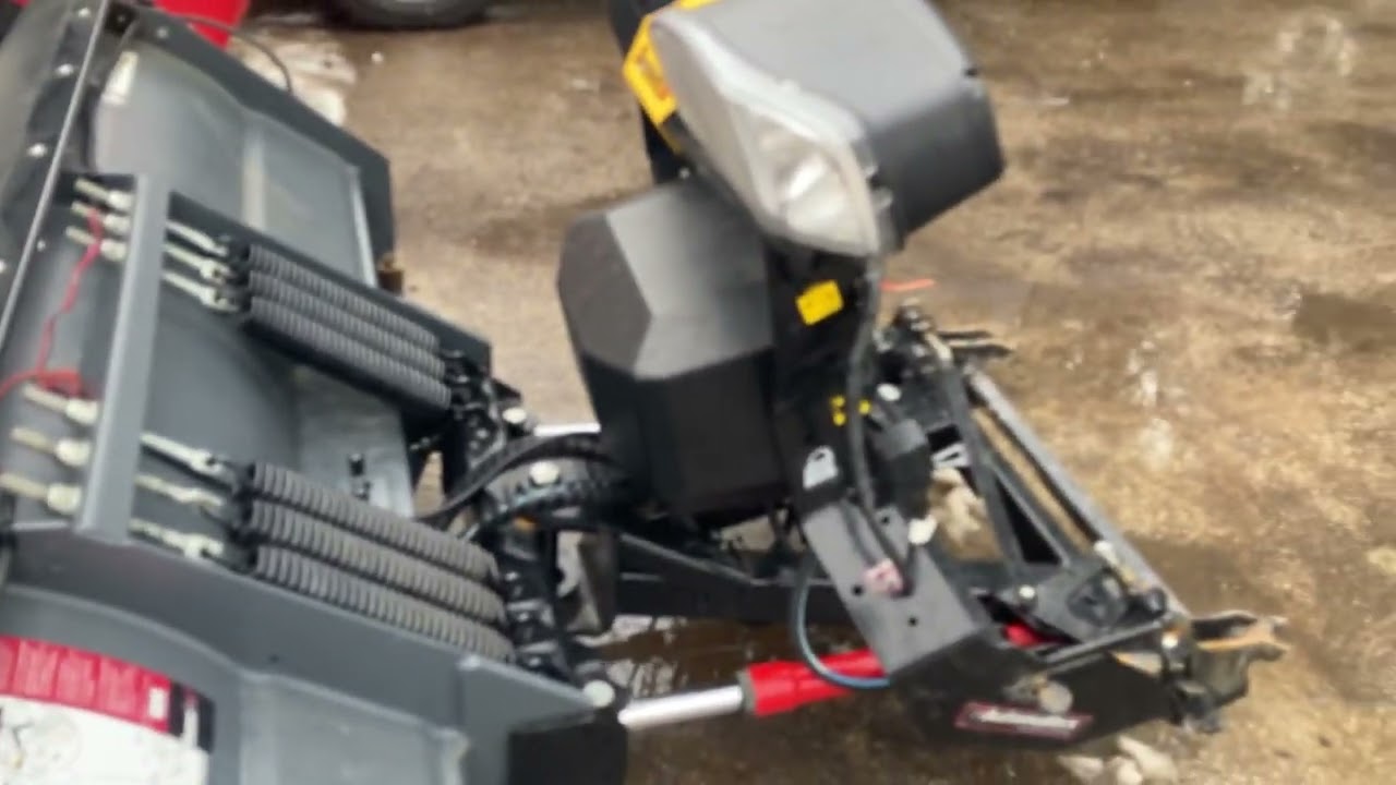 Мой обзор снегоуборочного отвала Snow EX 8611 Power Plow! После более чем 600 часов эксплуатации!