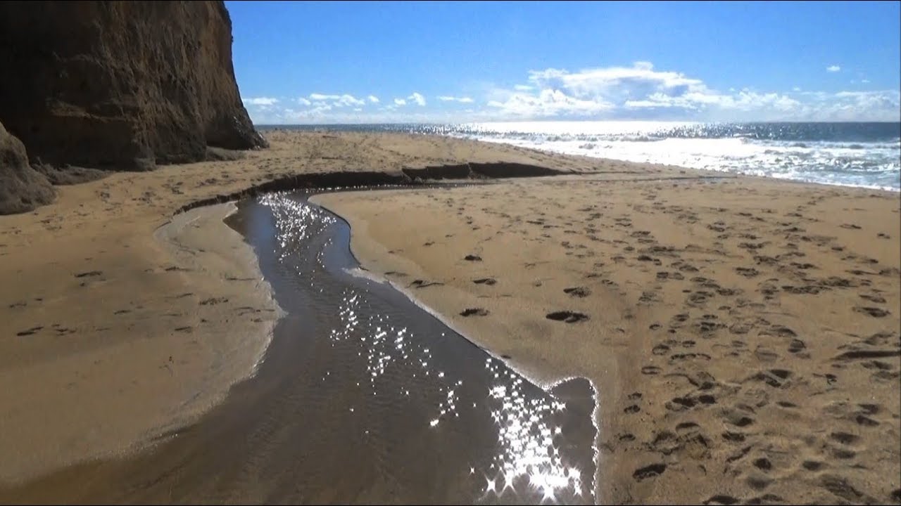 Montara State Beach - secrets of the sand.