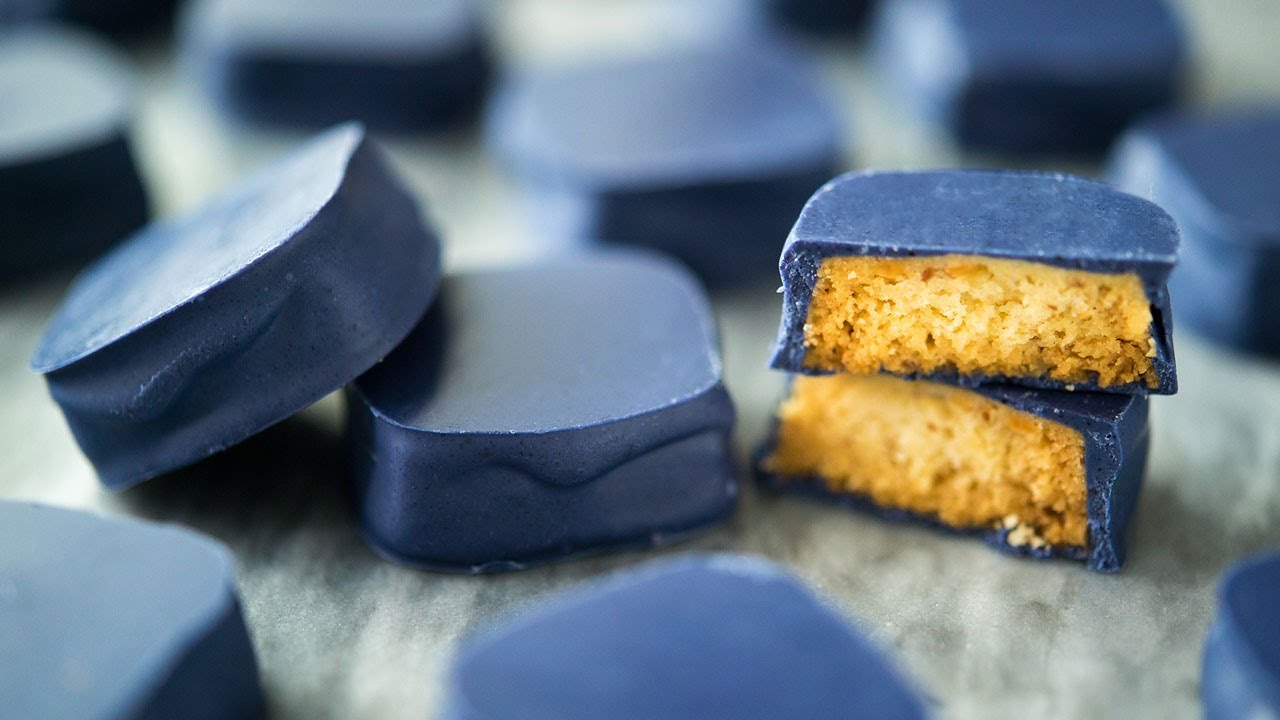 ASMR Cooking /  Blue Chocolate Cookies for Valentine's Day
