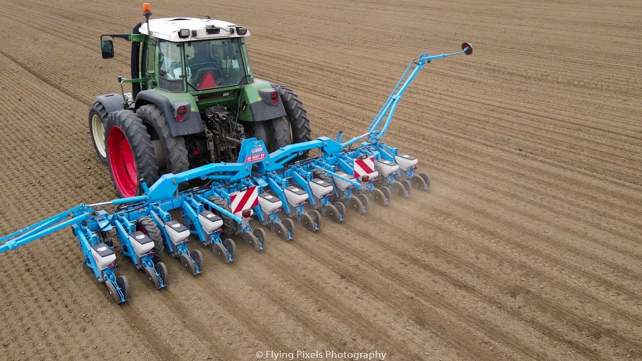 Suikerbieten zaaien | Drilling sugar beet | Zuckerr&uuml;ben s&auml;en | Fendt | Monosem | Bietenoogst 2021