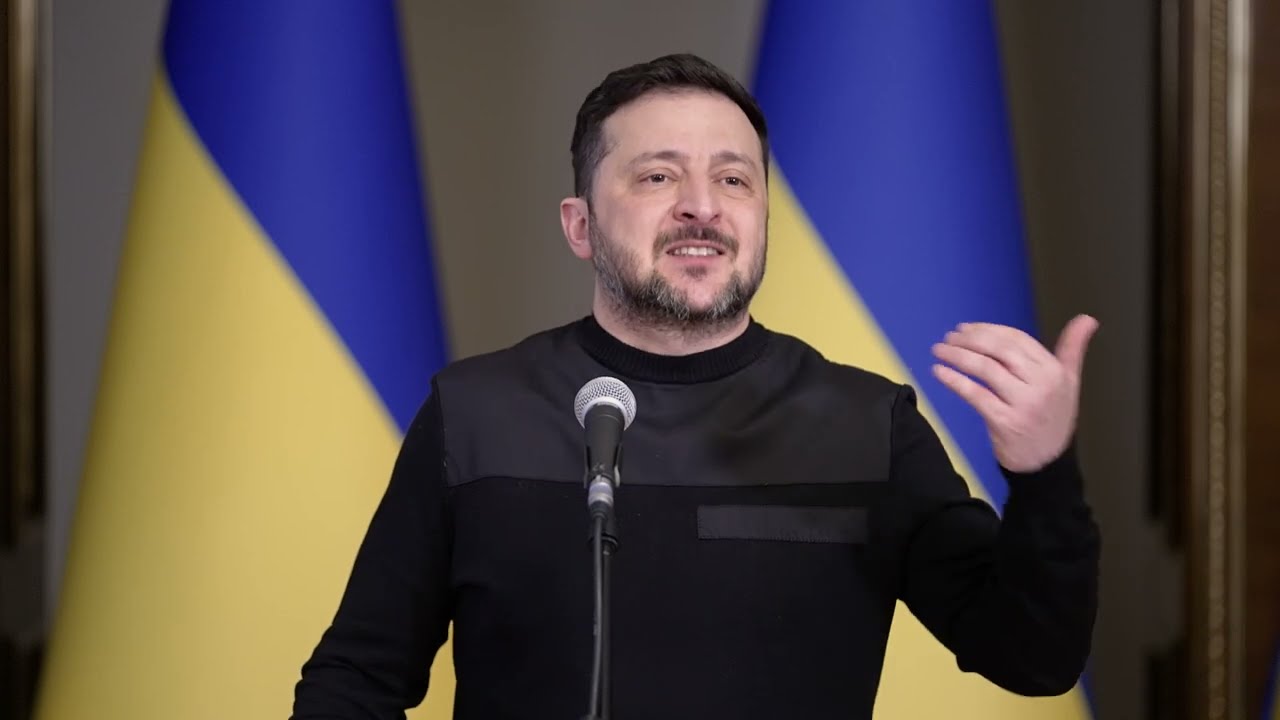ЗЕЛЕНСЬКИЙ відчитав КЛИЧКА: ми не можемо пересувати тобі ноги!