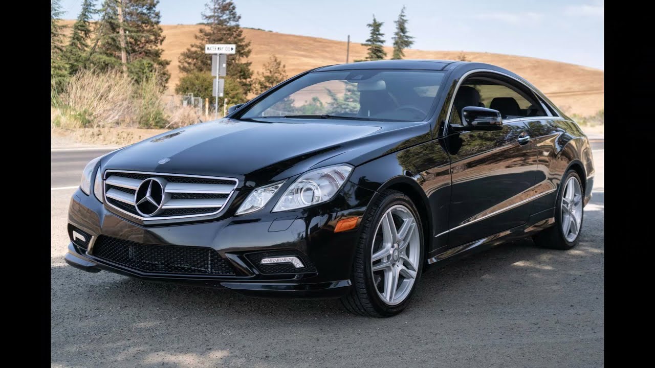 Kia Stinger GT vs  Mercedes E550 - 1/4 Mile Race