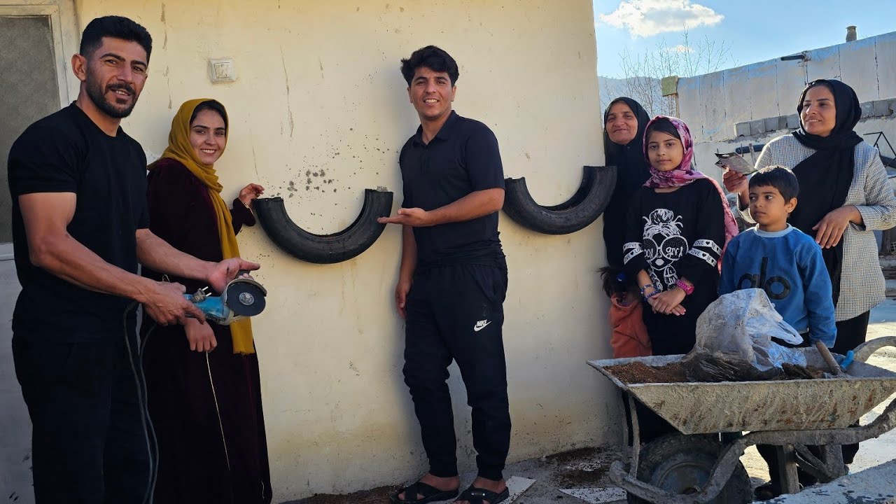A pleasant family day for Hossein and Fereshteh: New design in a new house
