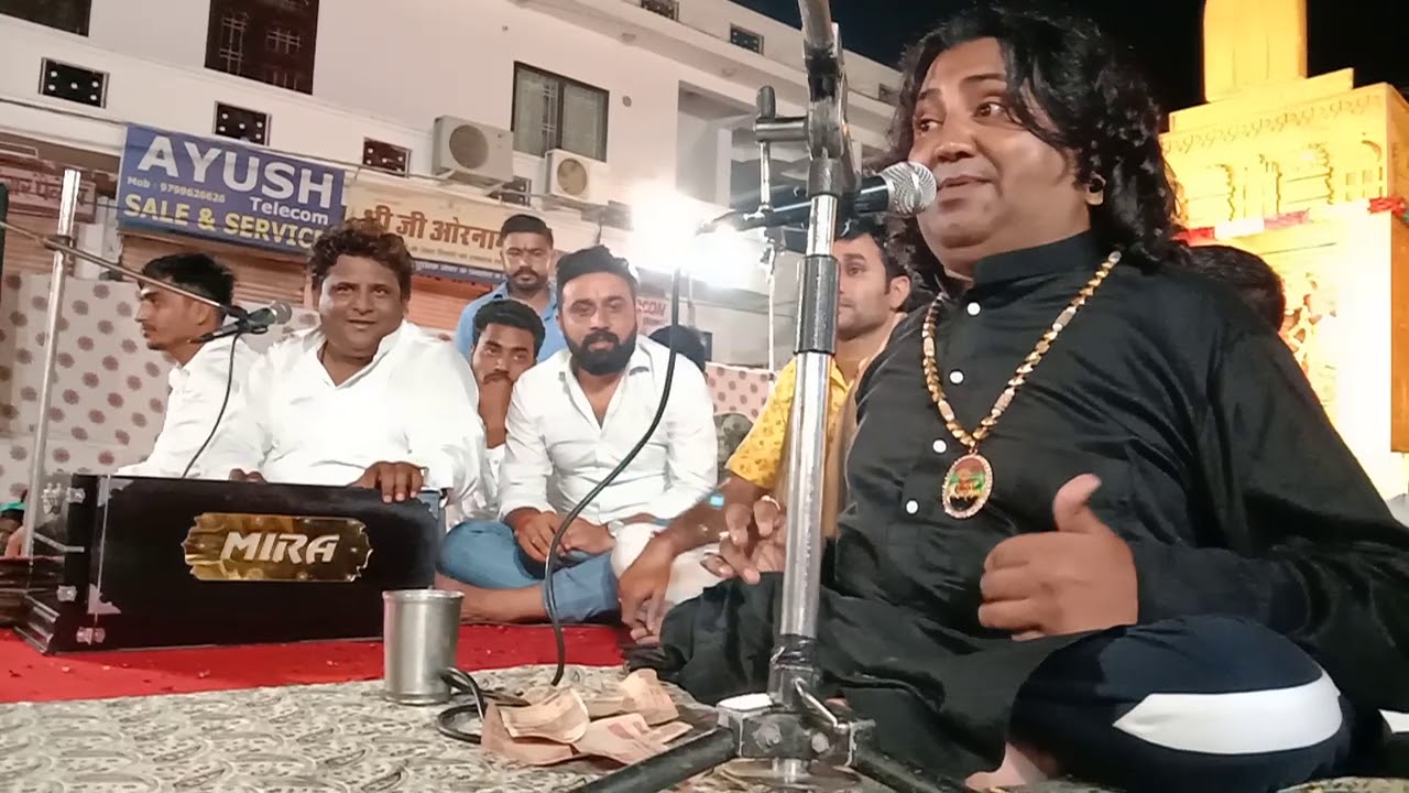दो दिग्गज गायकों द्वारा जुगलबंदी शायद आप में पहली बार देखा होगा