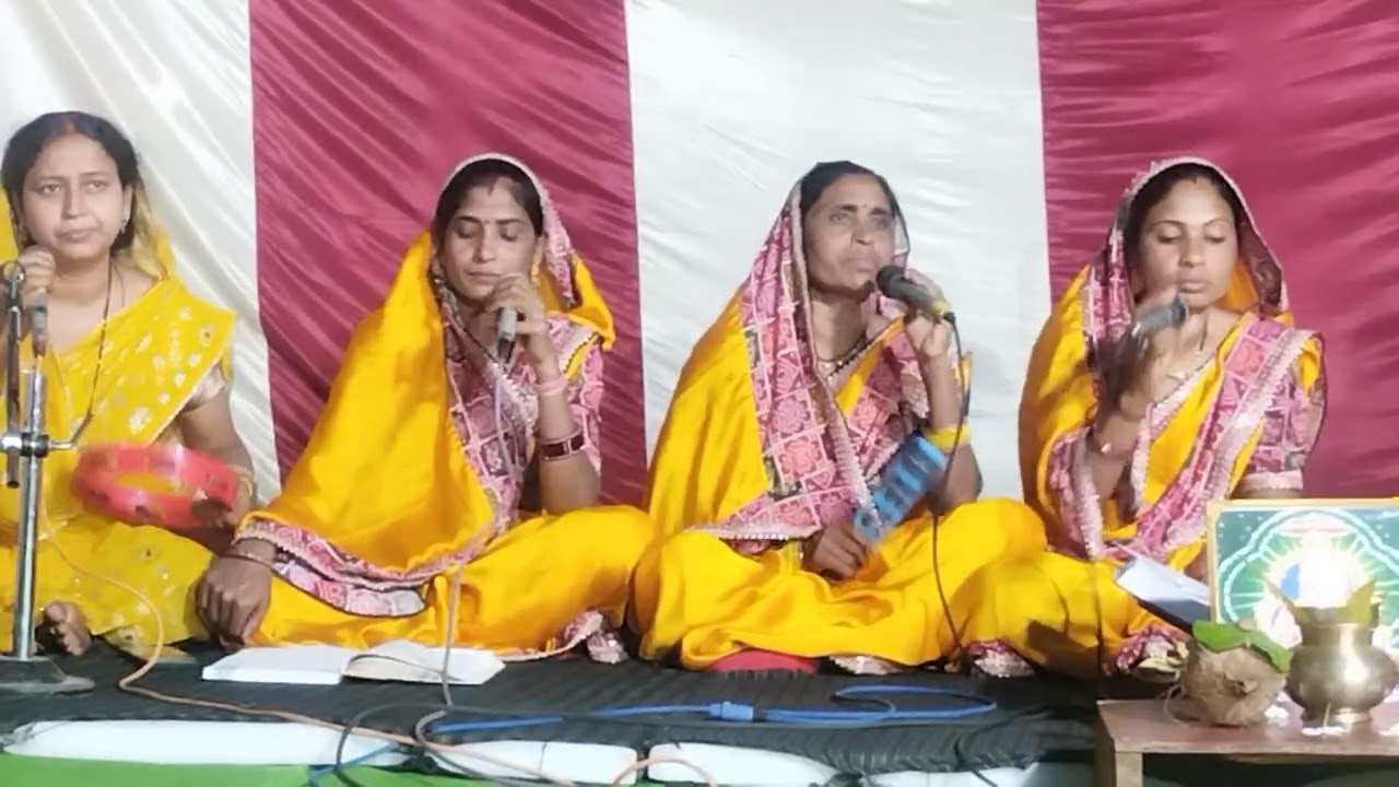 तनुजा मानस मंडली ससहा (कोदवा) बहुत सुंदर रामायण भजन धरम दास मानिकपूरी के यहाँ छठ्ठी की उपलक्ष् मे 