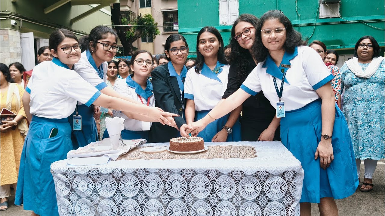G.D.Birla Centre for Education celebrates it's TOPPERS