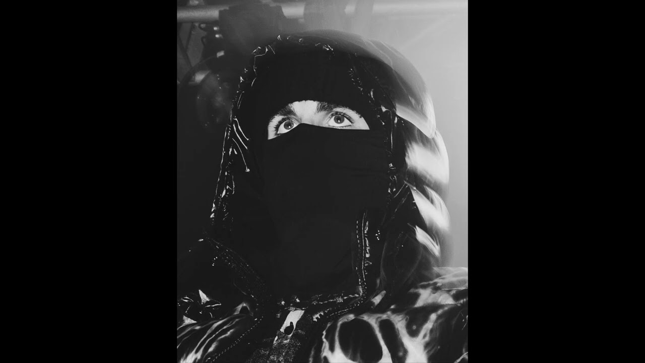 Esdeekid typebeat 'CALI'