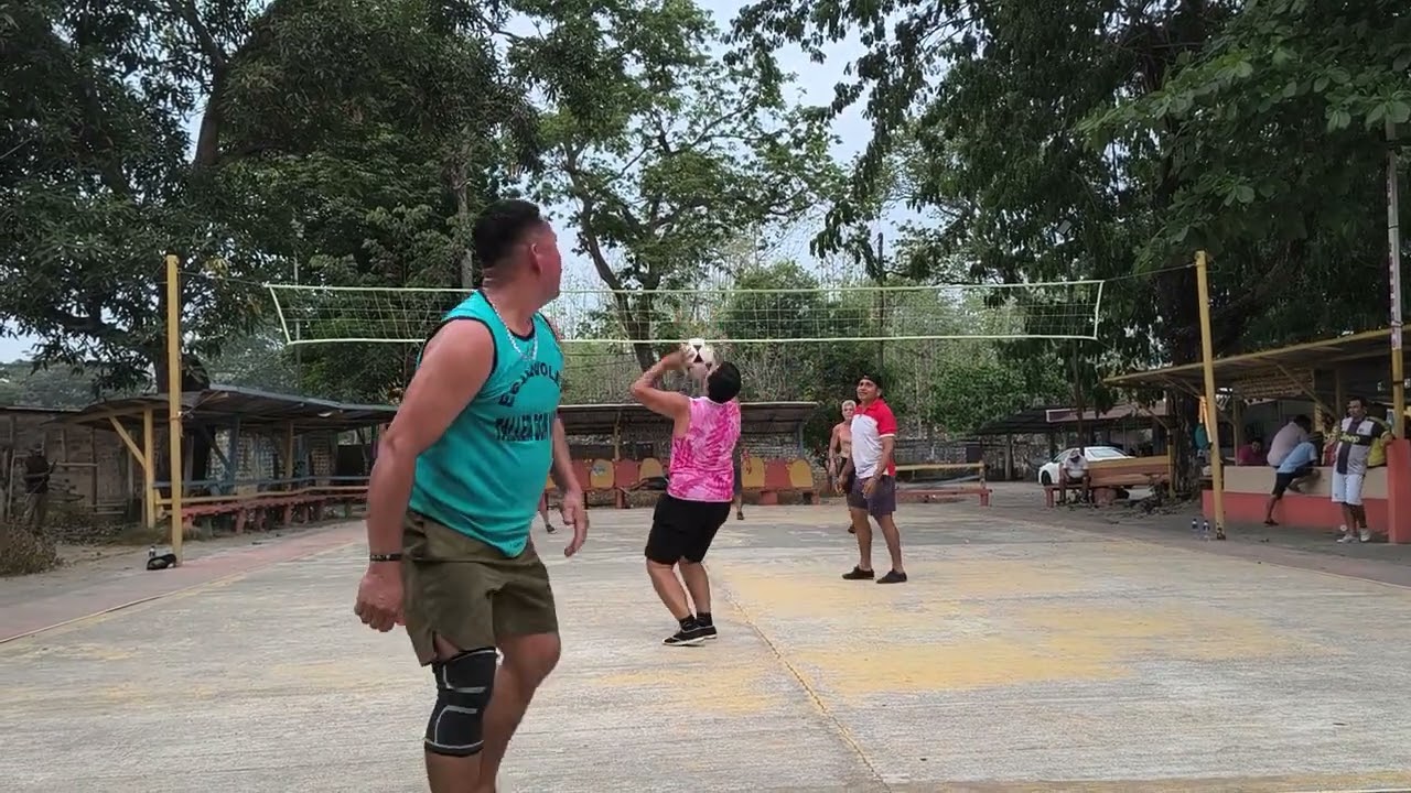 ECUAVOLEY BALZAR 22/12/2025 EL LEGENDARIO CÁPSULA CON JHONY Y NARRO VS FIGUEROA, WILLIAN Y LA VACA