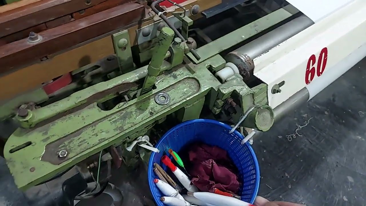 machine 106 : 4x4pick loom/ semi automatic powerloom/ under pick/ heavy BTI 60 4x4/ +919921607202