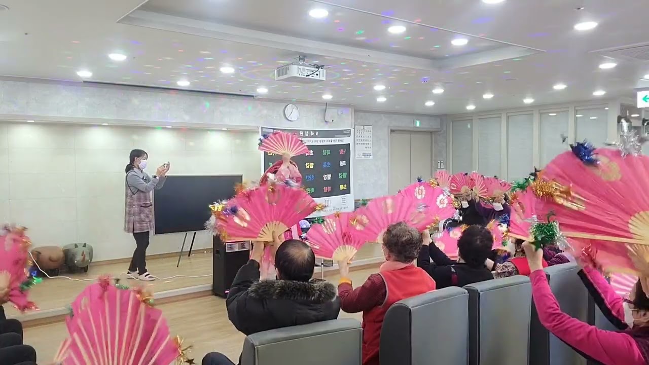 🙋🙋 실버 체조 율동 (유정천리) ~~~우리함께 해요