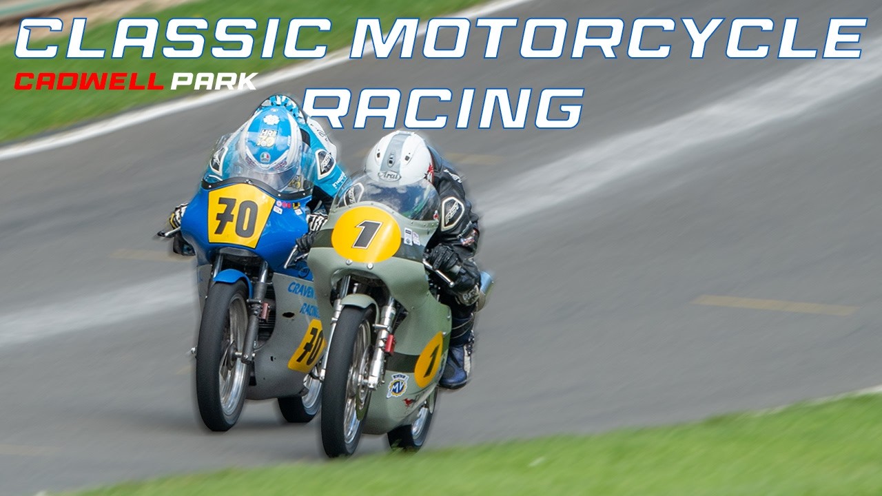 CLASSIC MOTORCYCLE RACING - CRMC Cadwell Park - Pure Sound & Highlights