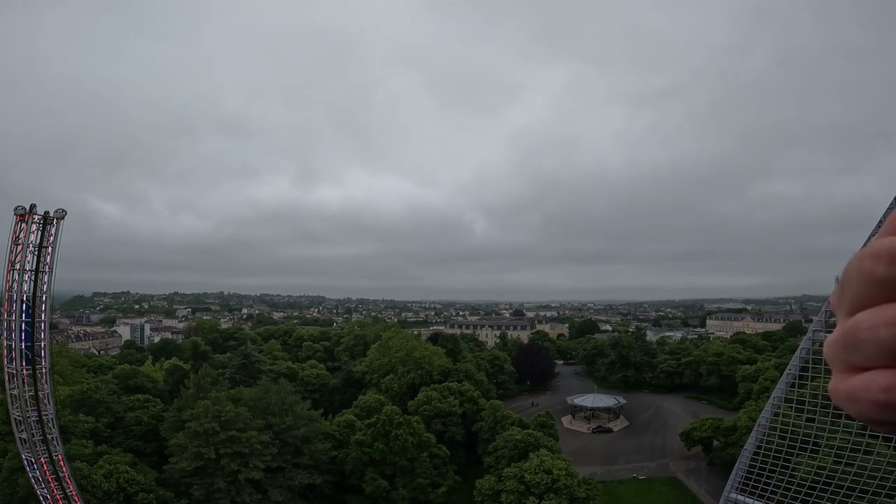 Booster (Onride) - Fête foraine de Nevers 2024