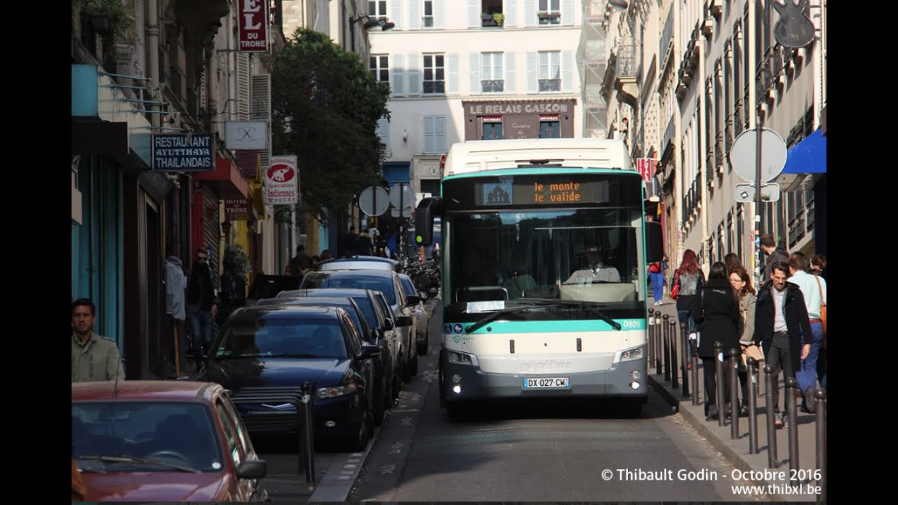 Challenging RATP bus line 40 MONTMARTRE front view