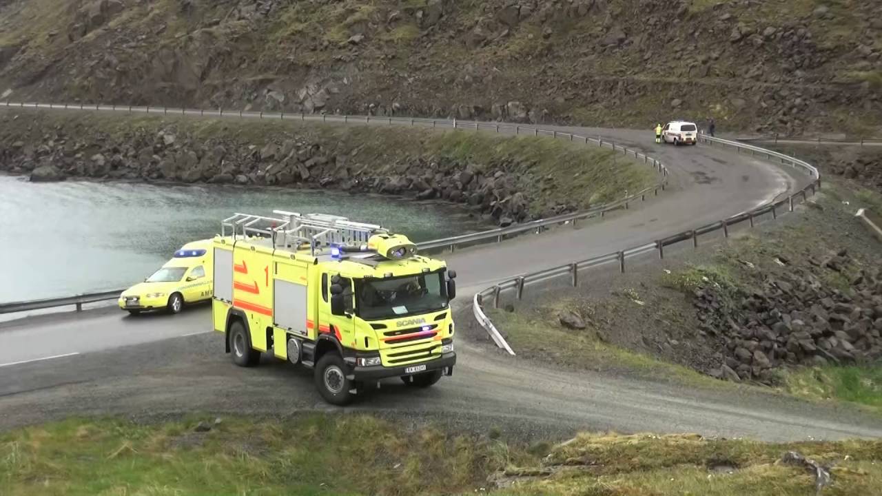 Brann,Politi og Ambulanse hadde redningsøvelse i Østerelva