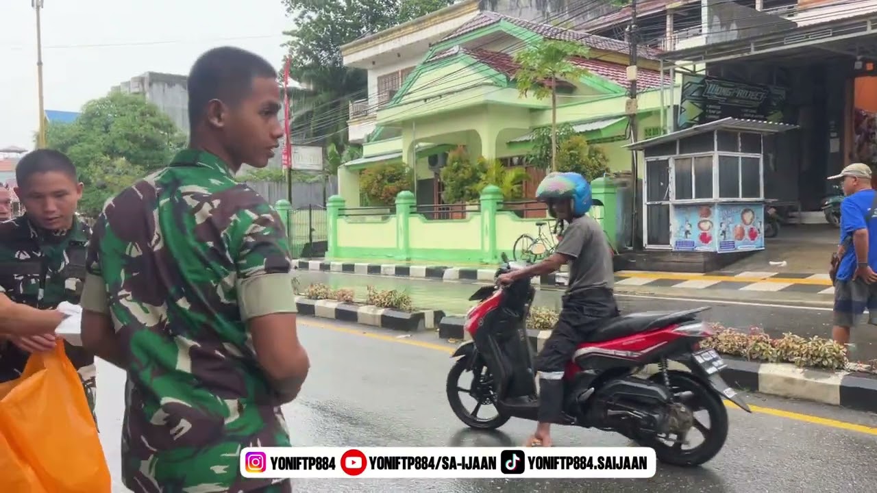 BAGI BAGI TAKJIL YONIF TP 884/ SA-IJAAN #2