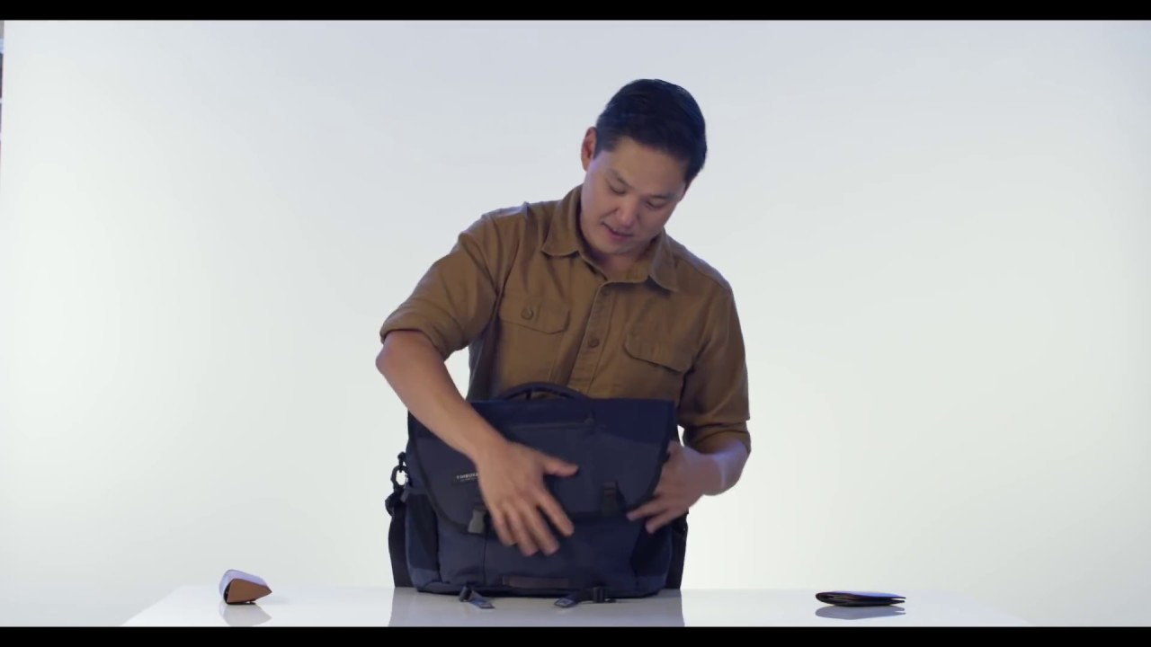 Commute Laptop Messenger Bag