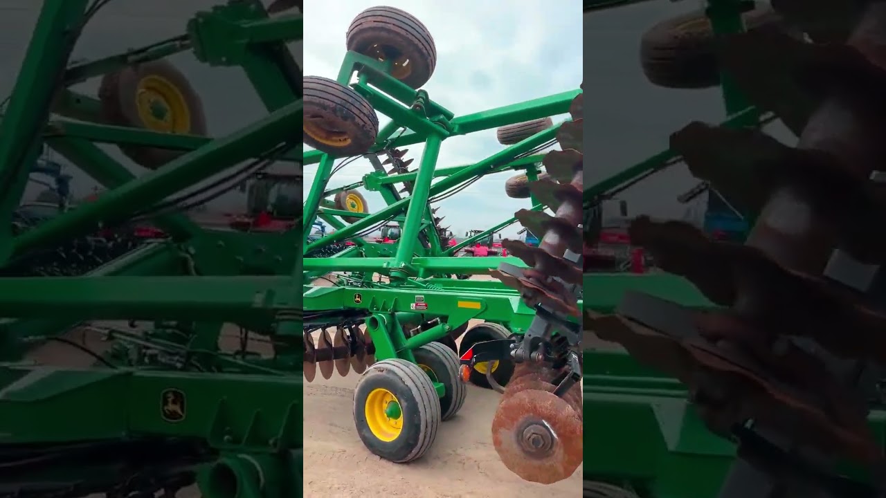 2014 JOHN DEERE 2623 For Sale