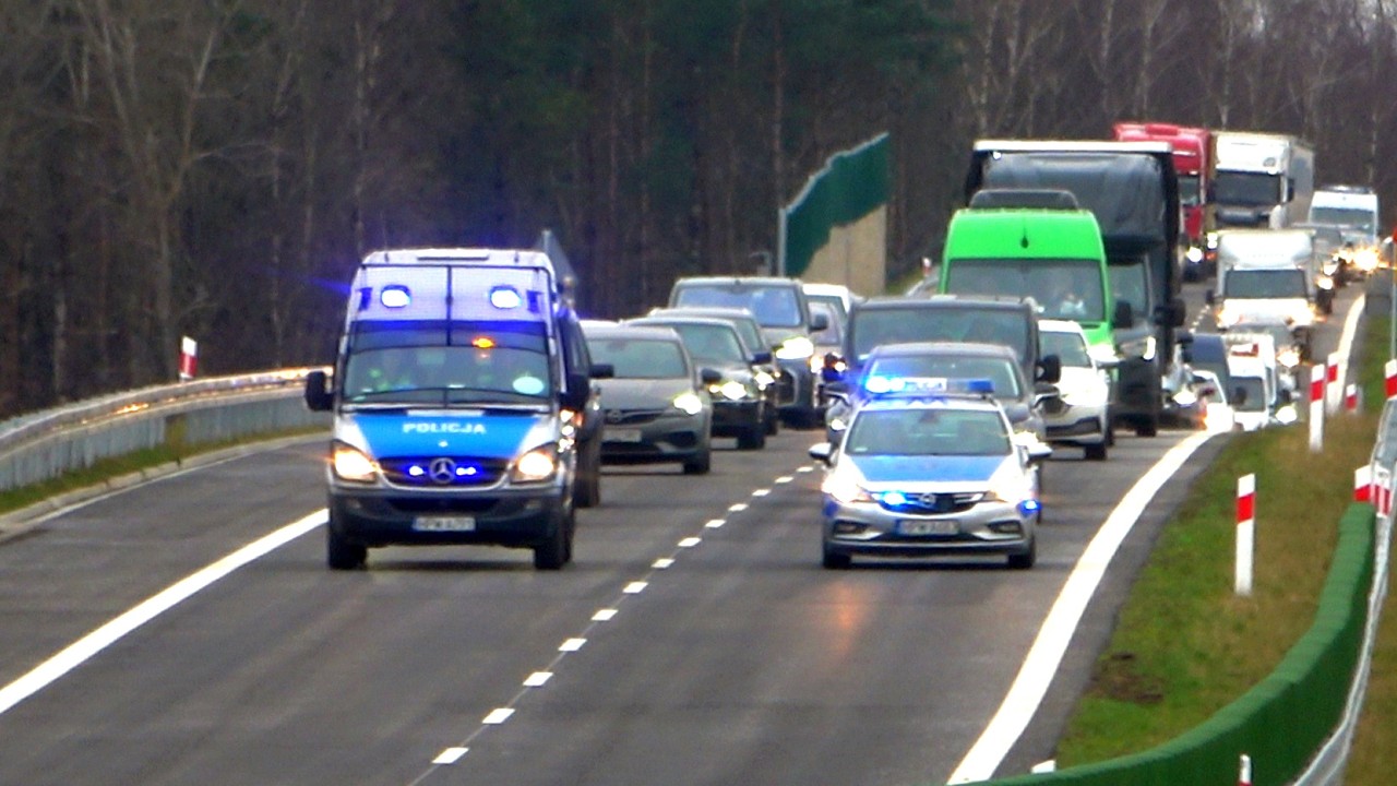 Uroczysty orszak otwierający pierwszy przejazd Drogą Ekspresową S6 Wspaniale!