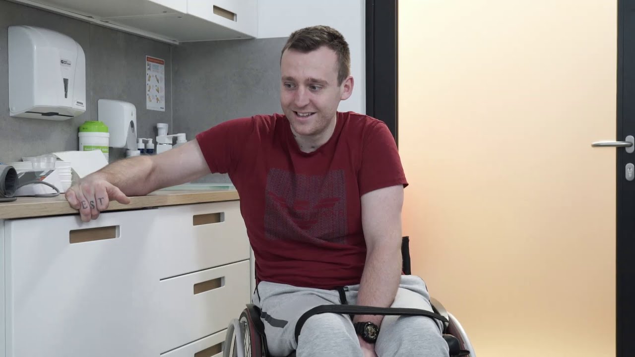 Jak wygląda rehabilitacja po uszkodzeniu rdzenia kręgowego