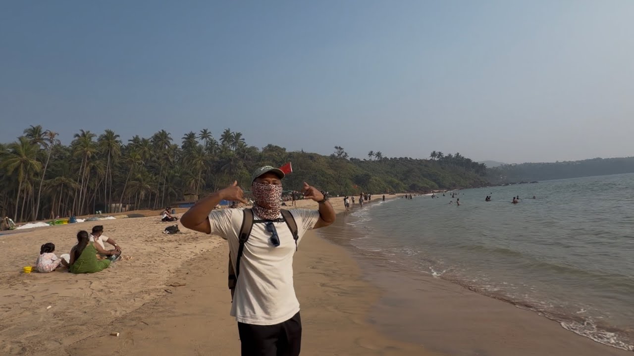 Goa part 2 (palolem beach ,market ,night life ,kayaking)