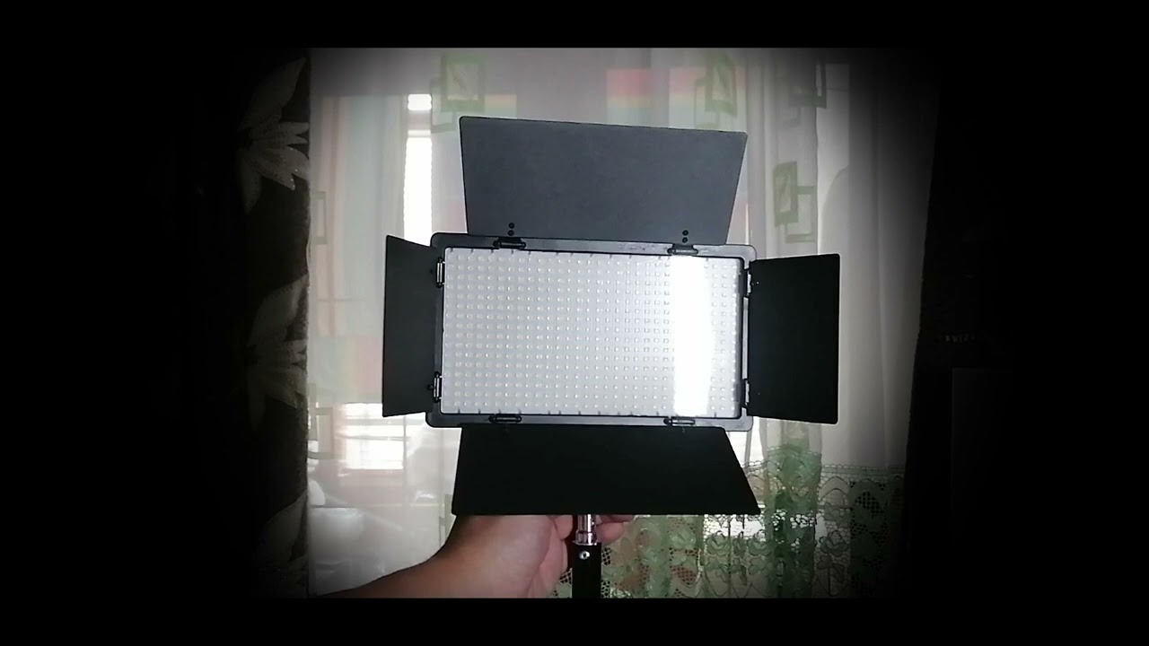 Видеосвет LED LIGHT KIT Pro u600