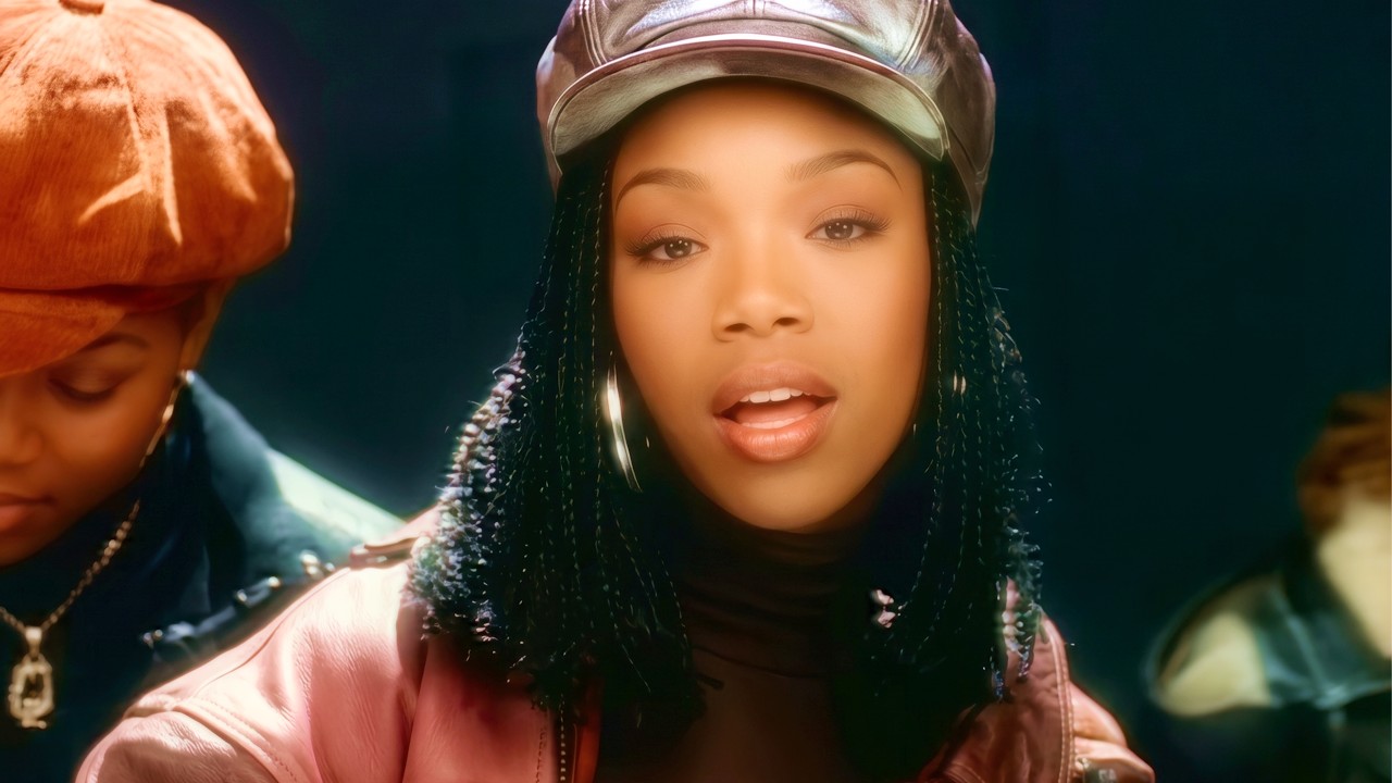 Brandy - I Wanna Be Down (feat. Queen Latifah, Yo-Yo & MC Lyte) [Official Video]
