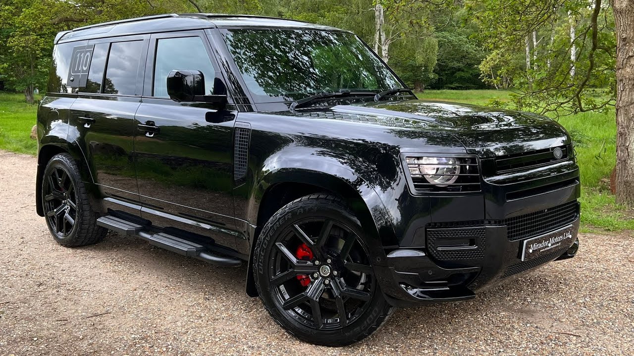 LAND ROVER DEFENDER URBAN CONVERSION 110 | FULL SPEC | PANORAMIC ROOF| 7 SEATER