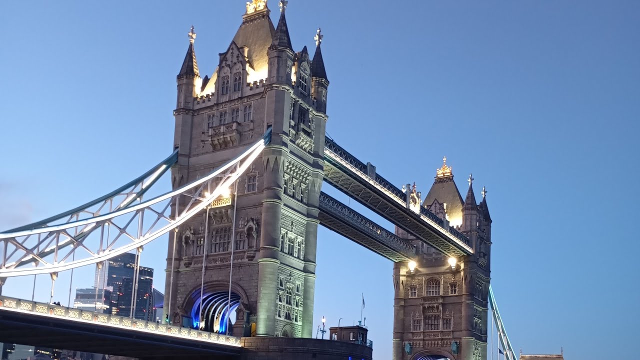 Hello, welcome to my evening live 🌌 Let's see 'Tower of London'